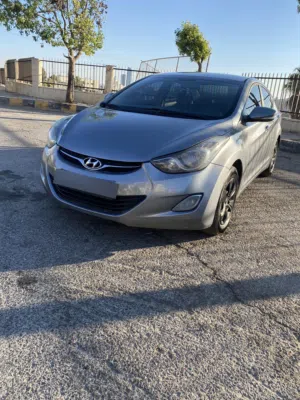 Used Hyundai Elantra in Amman
