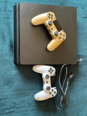 بيع ps4 slim مستعجل بحاله الوكاله