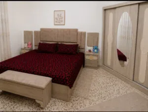 غرفة نوم خشب لاتيه
