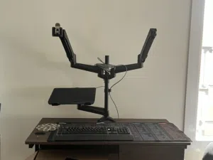 New custom made gaming desk for those who want something capable of and not too large to not fit mod