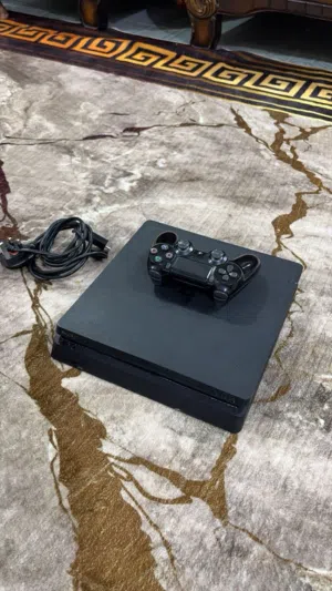 PlayStation 4 PlayStation for sale in Al Dakhiliya