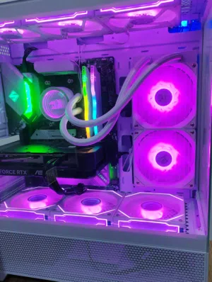 1450 السعر Pc للبيع Cpu:RYZEN 7 5700X معالج Gpu:RTX 5060Ti (16)GB VRAM asus 2 fan كرت شاشة