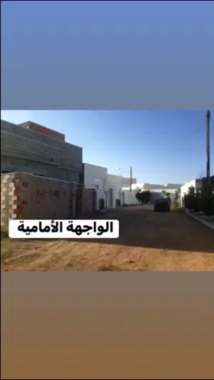 فيلا دورين خليجي مسقوف 260 متر 70%تشطيب  بسعر كزيوني