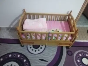 Good Baby bed..  سرير رضيع بحالة ممتازة