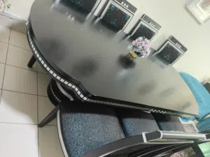 طاولة طعام للبيع