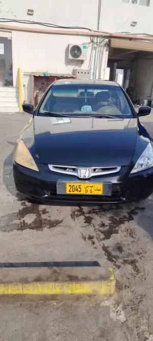 Honda accord 2004 good condition no need work just buy and drive