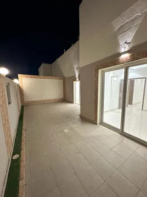 220 m2 5 Bedrooms Apartments for Sale in Jeddah Al Wahah