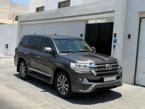 TOYOTA LANDCRUISER GXR V8 MODEL 2016