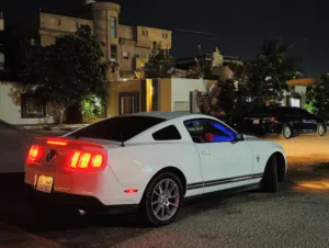 فورد موستانج 2010