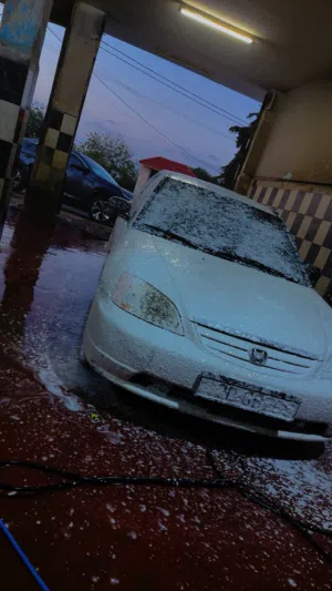 هوندا سيفك 2002 وكاله 4 جيد كرت ابيضّ