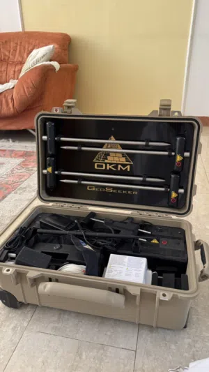 للبيع جهاز  okm geoseeker الماني لكشف المياه الجوفيه