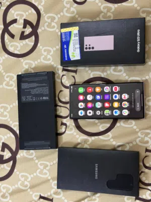 Samsung s 23 ultra 512 (100%)