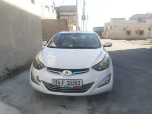 النترا 13 خليجي فول للاخير كفاله بيها بس باب صبغ السيارة بالواقع كلش حلوة احلا من الصور بهواي