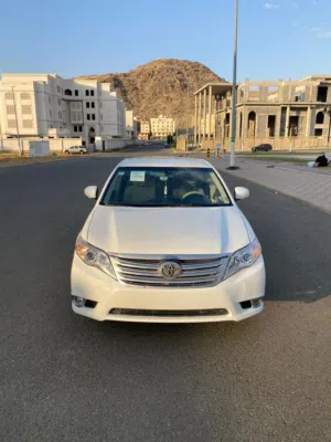 Used Toyota Avalon in Al Riyadh