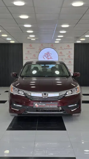 HONDA ACCORD 2017 أناقة يابانية... راحة يومية... واعتمادية تدوم متوفرة الآن لدى معرض خط العالم