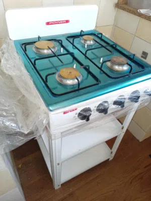 طباخ غاز 4 شعلات جديد غير مستعمل