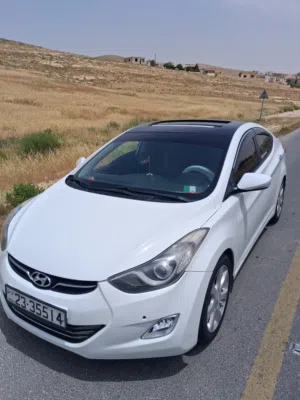 Used Hyundai Avante in Amman
