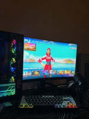 A POWERFUL NEW GAMING PC WHICH CAN LET YOU PLAY ANY GAME OF YOUR DESIRE WITH 30days gurrantee !