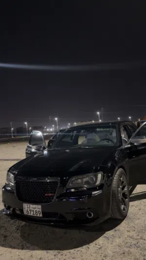 Used Chrysler 300 in Farwaniya