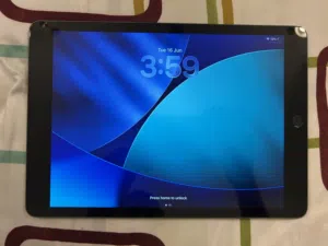 Apple iPad 9 64 GB in Muscat