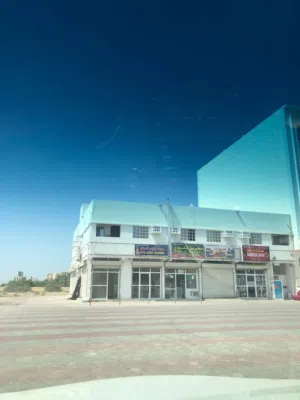 محلات تجارية للايجار ( تصلح كمخازن ) في ولاية بركاء بالصومحان الجنوبية