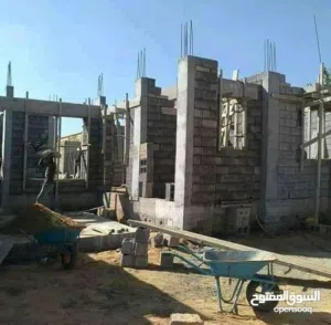 أسطي مقاول ذو خبرة ممتازه خدمتي نظيفه بإذن الله .... دقه في العمل وسرعة التنفيذ بمايرضي الله .....