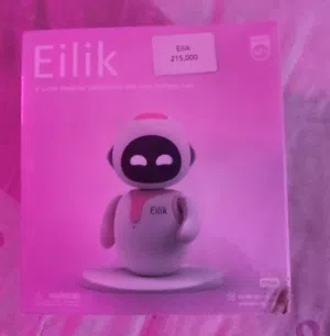 روبوت Eilik التفاعلي