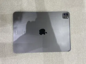Apple iPad Air 11 256 GB in Al Batinah