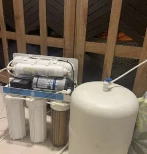 فلتر مياه نظيف جدا جدا بدون اي مشكال حاله الجديد