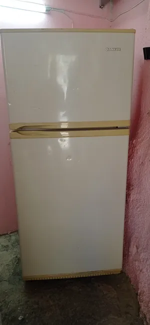 Refrigerators . Other . Used0