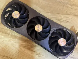 Zotac RTX 4080, MINT CONDITION with very light use complete accessories  كرت الشاشة  Zotac RTX 4080