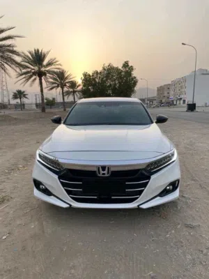 (هوندا اكورد سبورت موديل 2022)