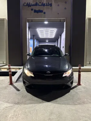 Used Kia Optima in Tripoli