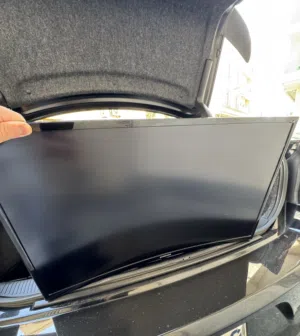 Samsung Monitor  Gaming Keyboard Reddragon and Razer Deathadder Essential Mouse.