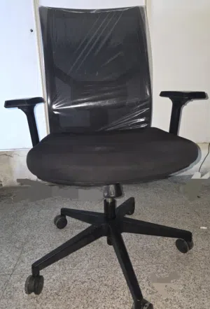 office adjustable from back and from hands chair and drawer for sale
