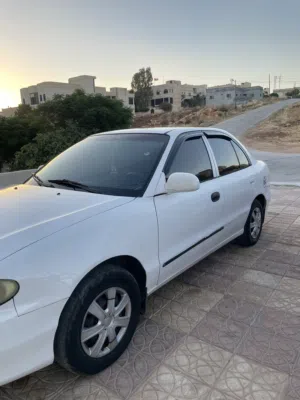 Used Kia Sephia in Jerash