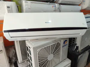 مكيفات جري 2طن فل انفرتر مستعملة في حالة ممتازة شامل التركيب