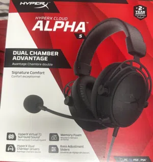 للبيع سماعة  cloud alpha s hyper x شبه جديدة سعرها في السوق فوق ال 50محيطية 7.1 اداء فوق الممتاز