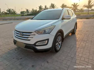 Used Hyundai Santa Fe in Dhofar
