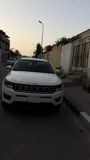 جيب كومبارس 2018