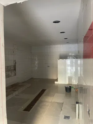 للتاجر محل ع شارع عراد
