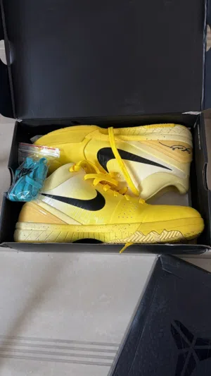 Original Kobe Bryant 3 piece