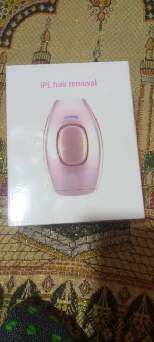 جهاز ليزر منزلي جديد بالكرتون مامستعمل مع كامل ملحقاته سبب البيع محتاج