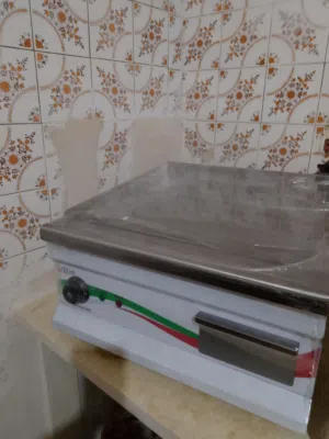 قرل وبانيو ماريا