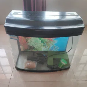 حوض اسماك متكامل