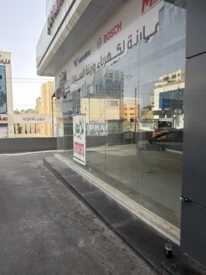 محل للايجار داخل كازية جوبترول طبربور بمساحة 110 متر مع السده