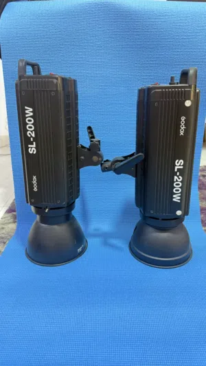 150 ريال اضاءة مستمرة ذات جودة عالية 200w من Godox عرض مغري جداً جدًا جداً