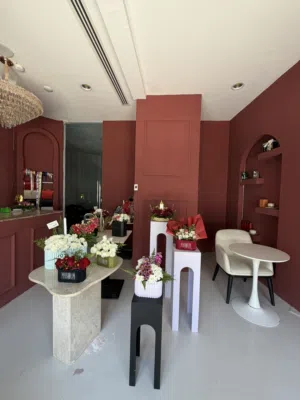 أبيع محلين ورود