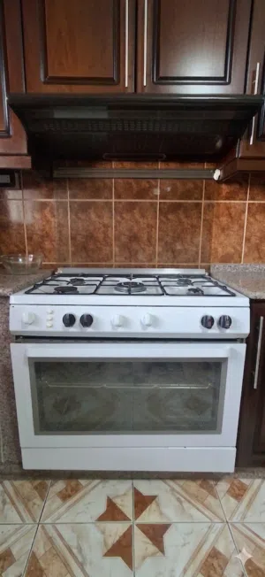 غاز نوع تكنوغاز صناعة اردنية للبيع