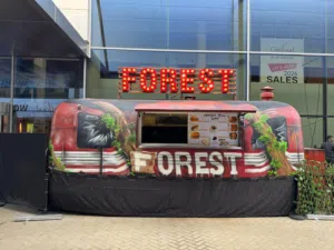 فرصة للاستثمار البيع عربة طعام  جاهزة للتشغيل  -  Large Food Trailer for Sale – Ready for Operatio
